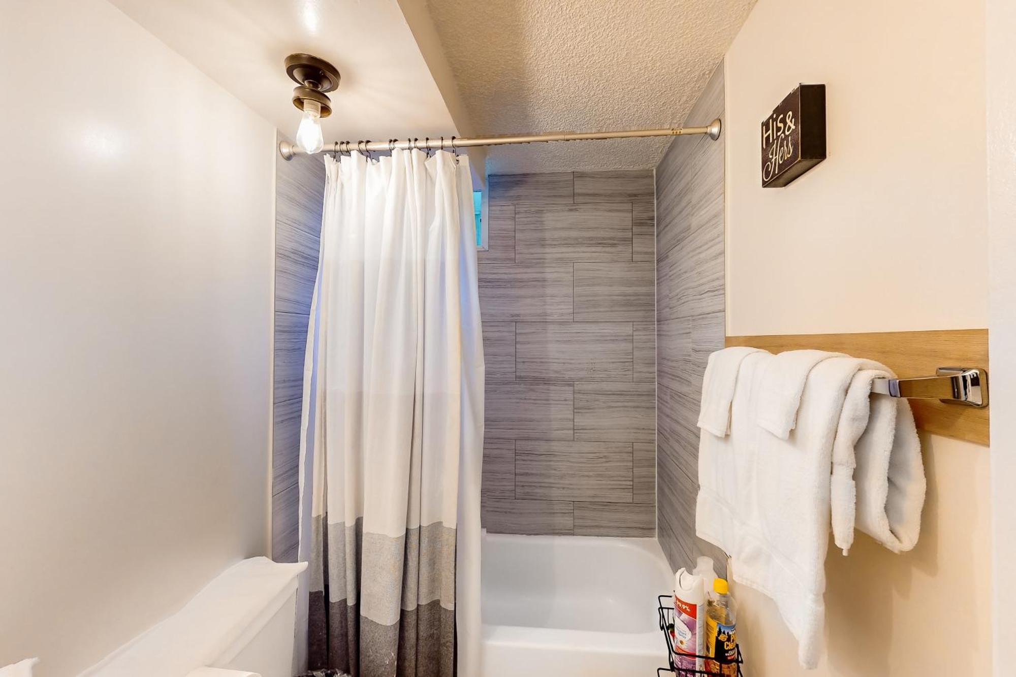 The Bamboo Oasis At Bamboo Waikiki #307 Apartment โฮโนลูลู ภายนอก รูปภาพ